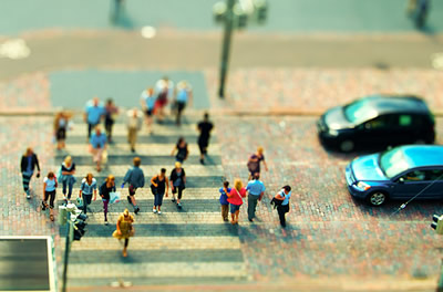 Crossing the ministreet